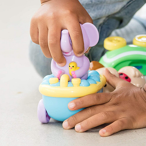 Развивающая игрушка Слоник в ванной от Educational Insights
