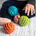 Прорізувач-брязкальце Сенсорні кулі (3 шт) від Fat Brain Toys