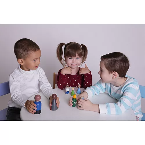 Игровой набор фигурок Семья (7 шт) от Hega Игровой набор фигурок Семья (7 шт) от Hega