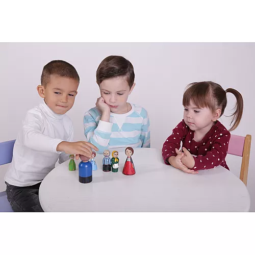 Игровой набор фигурок Семья (7 шт) от Hega Игровой набор фигурок Семья (7 шт) от Hega