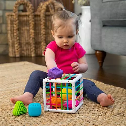 Развивающий сенсорный набор Куб сортер с фигурами (6 шт) от Fat Brain Toys Развивающий сенсорный набор Куб сортер с фигурами (6 шт) от Fat Brain Toys