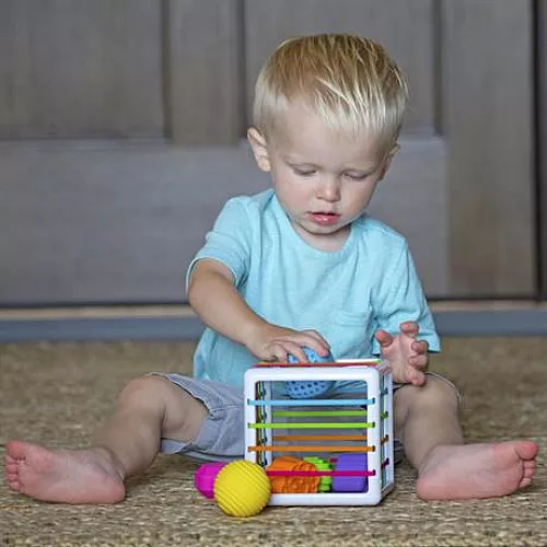 Развивающий сенсорный набор Куб сортер с фигурами (6 шт) от Fat Brain Toys Развивающий сенсорный набор Куб сортер с фигурами (6 шт) от Fat Brain Toys