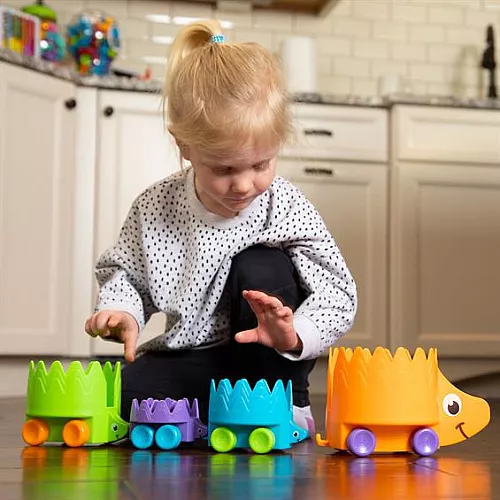 Розвиваюча іграшка каталка пірамідка Їжачки (4 шт) від Fat Brain Toys Розвиваюча іграшка каталка пірамідка Їжачки (4 шт) від Fat Brain Toys
