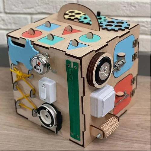 Развивающая игрушка Бизикуб 25х25 см