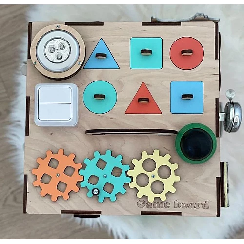 Развивающая игрушка Бизикуб 30х30 см