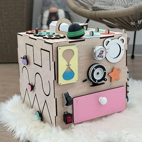 Развивающая игрушка Бизикуб 30х30 см