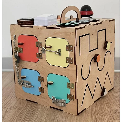 Развивающая игрушка Бизикуб 30х30 см