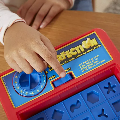 Настільна гра Геометричні фігури від Hasbro Настільна гра Геометричні фігури від Hasbro