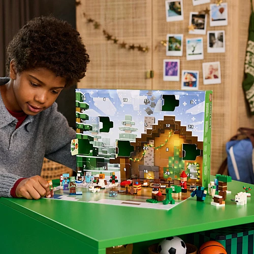 Різдвяний адвент календарь Minecraft від LEGO