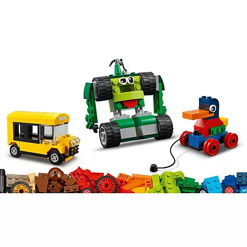 Логический строительный конструктор Лего кубики и колеса (653 шт) от LEGO Логический строительный конструктор Лего кубики и колеса (653 шт) от LEGO