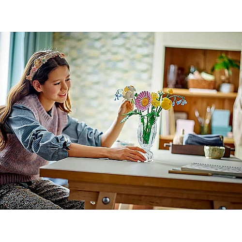 Конструктор Мініатюрний сонячний букет (373 деталей) від LEGO