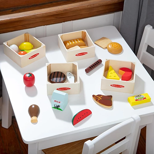 Розвиваючий набір Роли (21 предмет) від Melissa & Doug