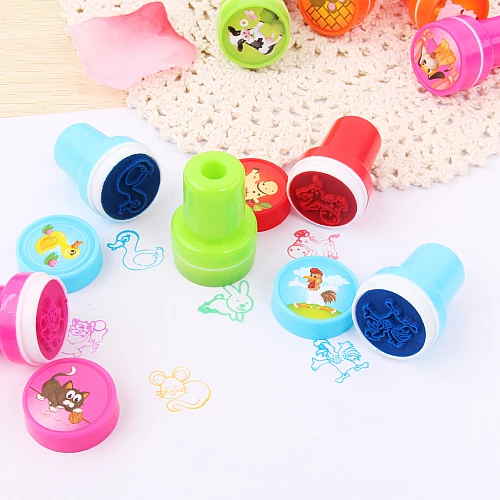 Розвиваючий набір штампів Тварини на фермі від Obetty