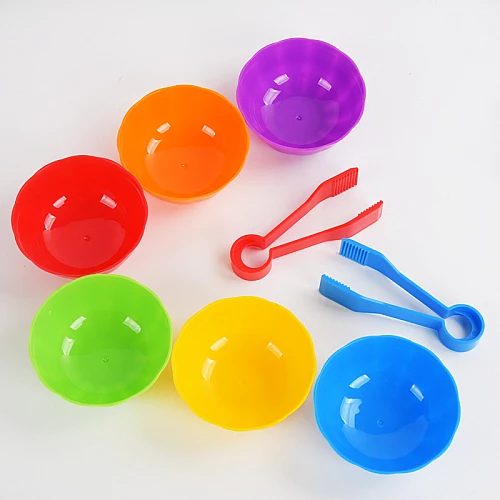 Набір для сортування Різнокольорові тарілки зі щипцями (8 предметів) від Obetty