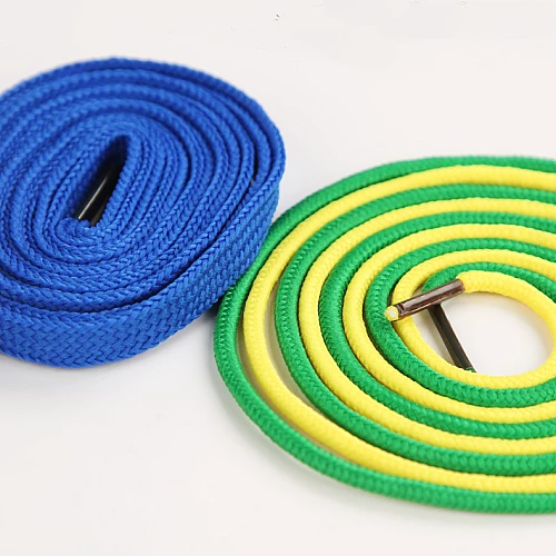 Розвиваюча іграшка-шнурівка 4 в 1 від Obetty