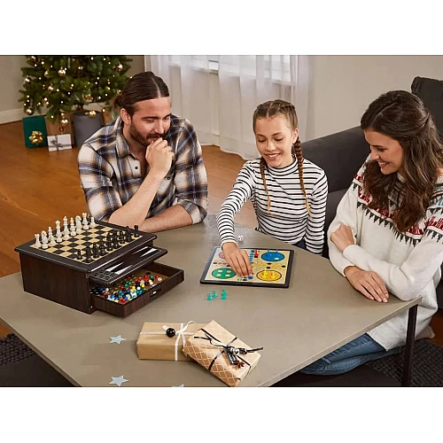 Деревянный набор настольных игр 10 в 1 от Playtive Деревянный набор настольных игр 10 в 1 от Playtive