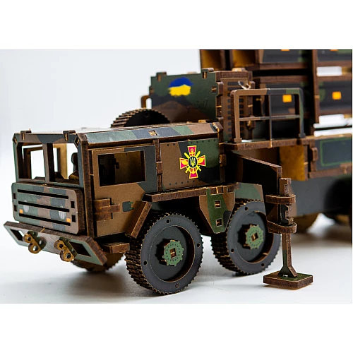 Деревянный 3D-конструктор ЗРК Patriot (220 деталей) от PuzzleOk