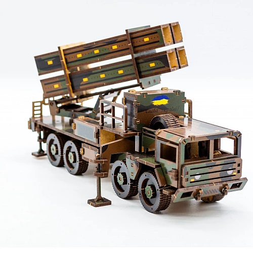 Деревянный 3D-конструктор ЗРК Patriot (220 деталей) от PuzzleOk