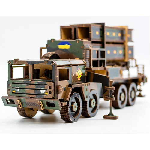 Деревянный 3D-конструктор ЗРК Patriot (220 деталей) от PuzzleOk