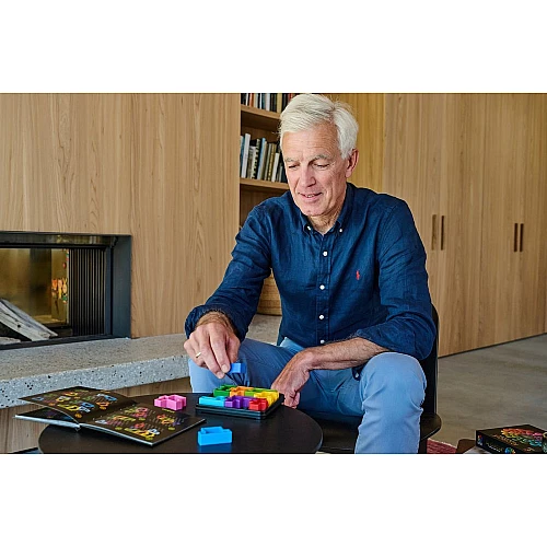 Настільна гра IQ Квадрат Делюкс від SmartGames