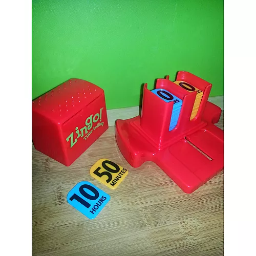 Настольная игра Зинго Время от ThinkFun Настольная игра Зинго Время от ThinkFun
