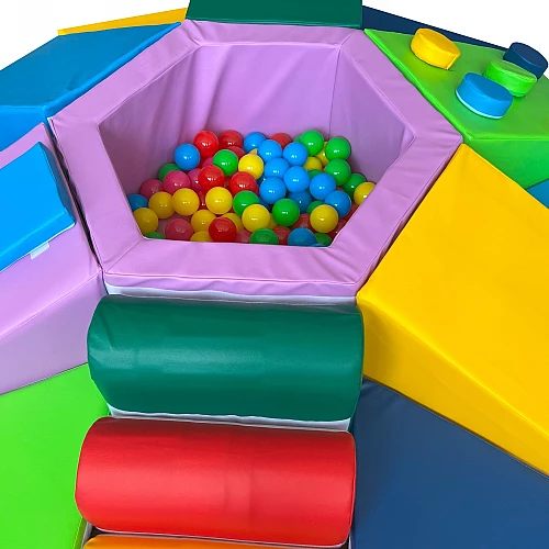 Дитячий спортивний тренажер з сухим басейном