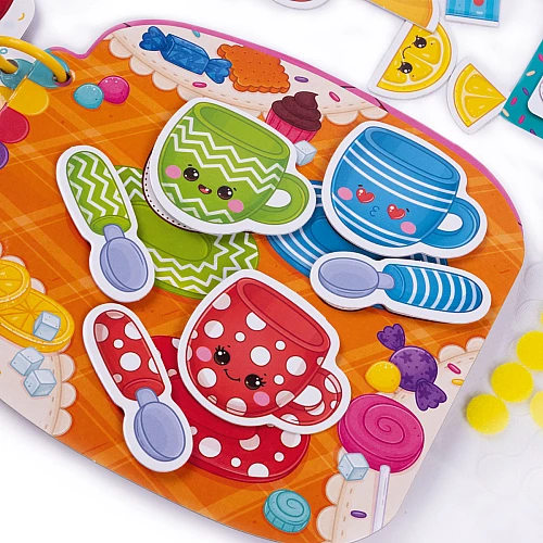 Розвиваюча гра Бізі бук. Смаколики