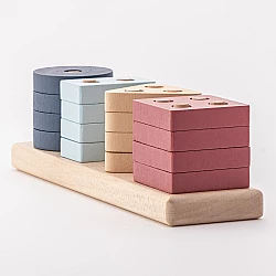 Розвиваюча іграшка-сортер Геометричні фігури