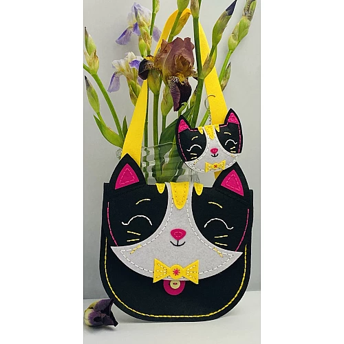 Набор для творчества сумка и брелок из фетра Котик