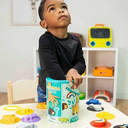 Развивающая игра Почувствуй и сравни. Зоопарк от Fat Brain Toys