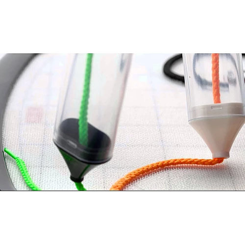 Розвиваючий планшет Вишивка шнурками від Quercetti