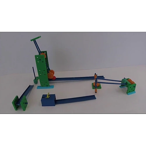 Развивающий строительный STEM набор Цепная реакция (77 предметов) от Lakeshore