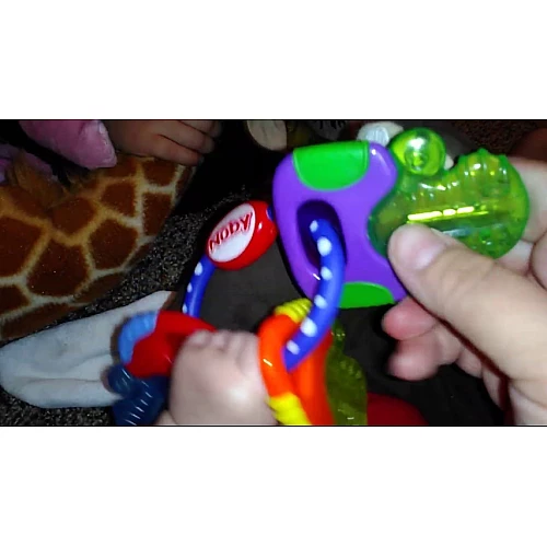 Розвиваючий прорізувач для зубів Ключики від Nuby