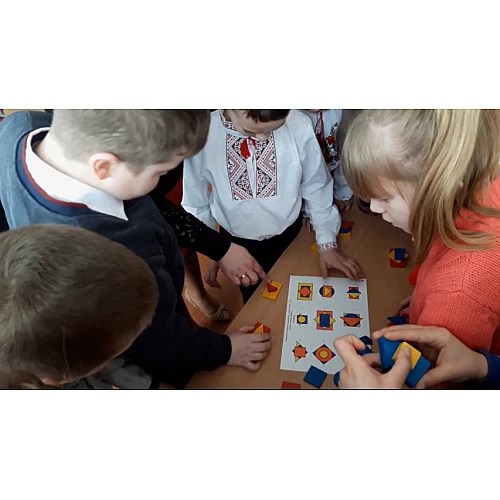 Альбом Логічні блоки Дьєнеша (8 сторінок) від Hega