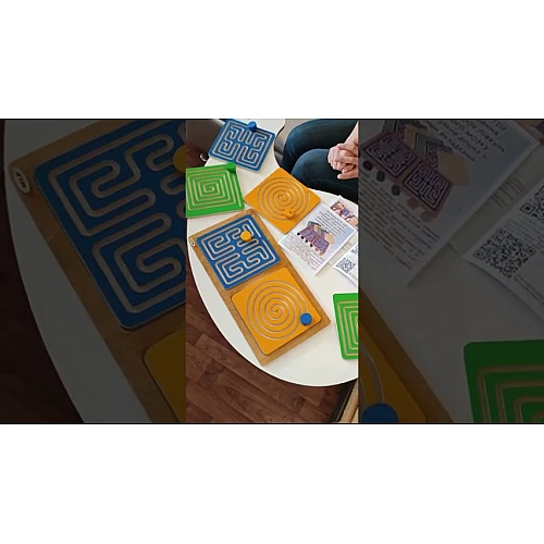 Розвиваючий набір Міжпівкульна дошка зі знімними вкладками (13 елементів) від Hega