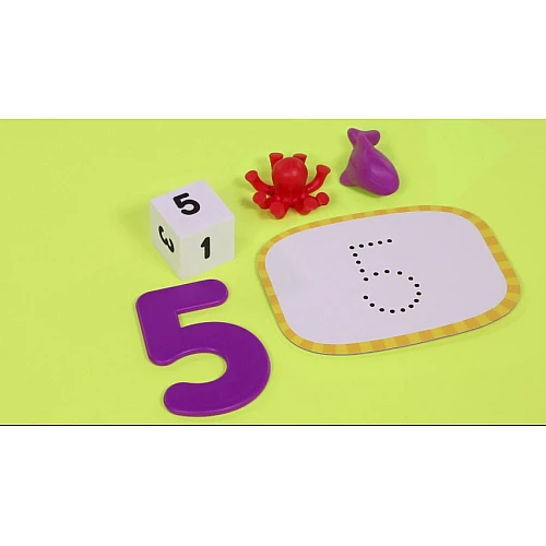 Розвиваючий набір Початкова школа Числа (52 предмета) від Learning Resources