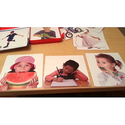 Розвиваючий набір Фотокартки Дії від Lauri