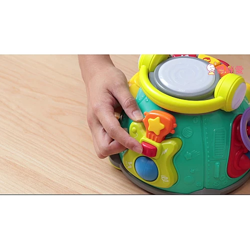 Розвиваюча музична іграшка Караоке від Hola Toys