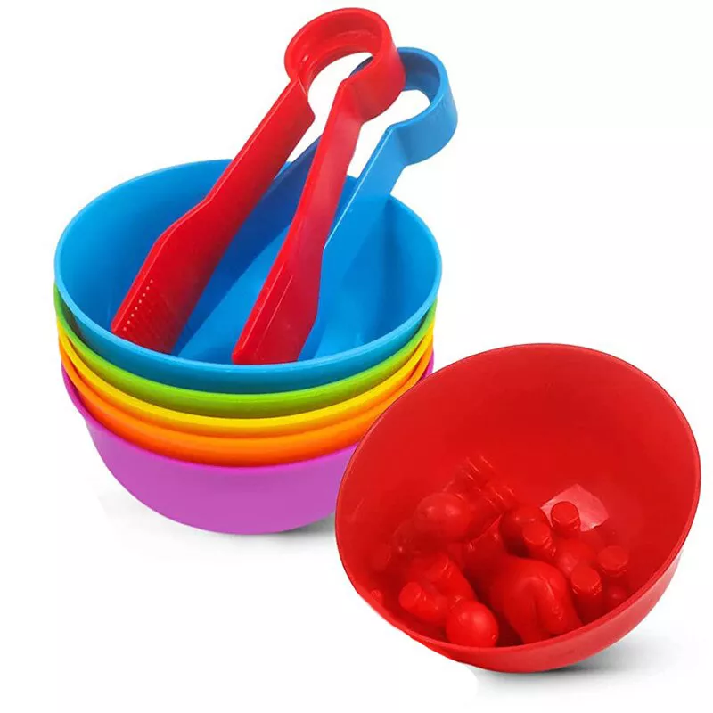 raznotsvetnyye-tarelki-2.webp